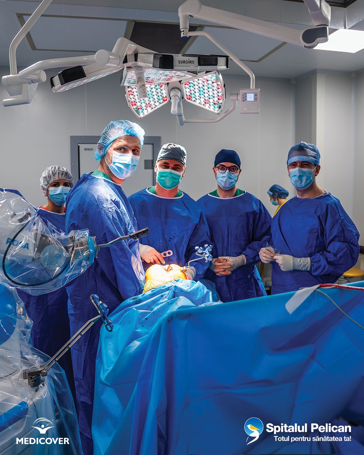 ORTOPEDIE-TRAUMATOLOGIE: PREMIERA pentru regiunea de Nord-Vest a țării: Primele intervenții de protezare de genunchi asistate de robotul Rosa, la Spitalul Pelican