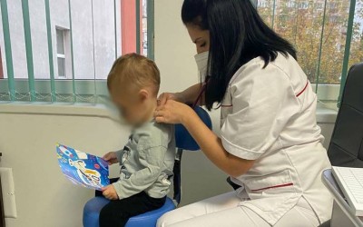 Servicii medicale de PEDIATRIE non-stop, CHIRURGIE PEDIATRICA si ANESTEZIE PEDIATRICA