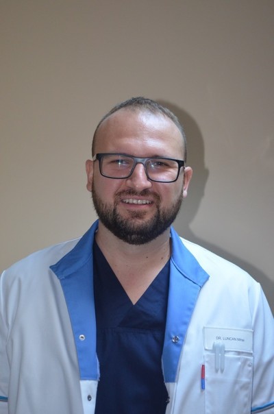 OBSTETRICA-GINECOLOGIE: Paciente operate de endometrioza – „Recomand Spitalul Pelican in primul rand pentru personal, pentru medici si asistente!”