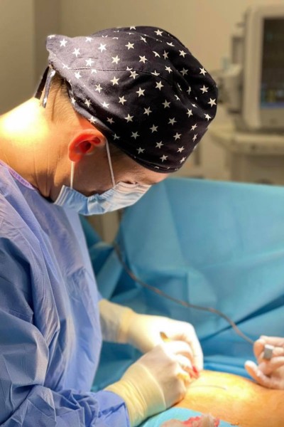 CHIRURGIE PLASTICĂ, MICROCHIRURGIE RECONSTRUCTIVĂ:  Dr. NISTOR PAUL: Cum ne pregătim pentru operația de augmentare mamară?